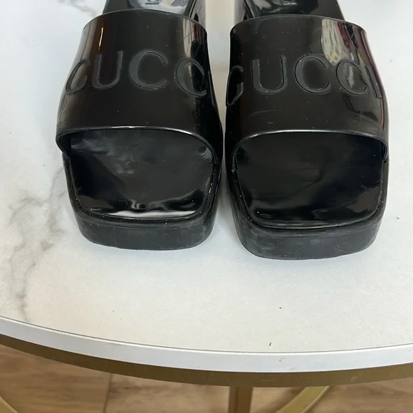 Gucci Black Patent Leather Mules - Picture 2 of 6